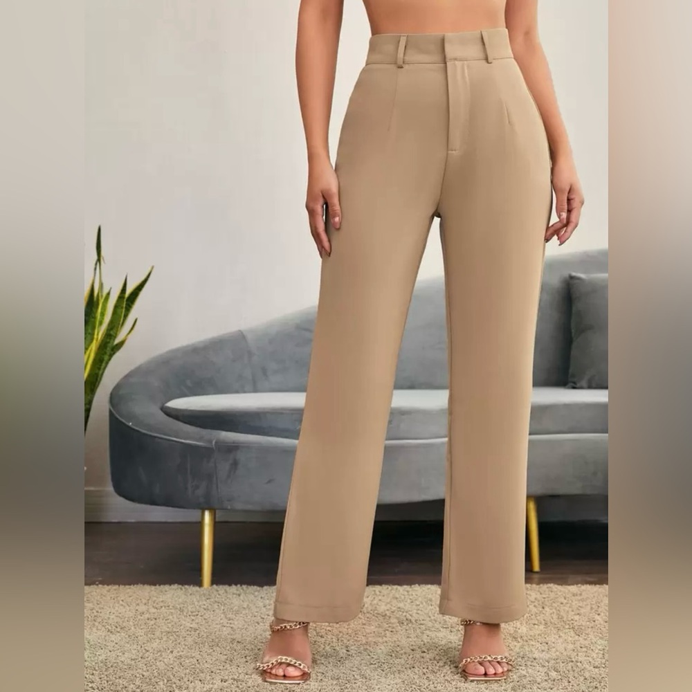 🍂 Women’s Solid Straight Leg Khaki Slacks 🍁